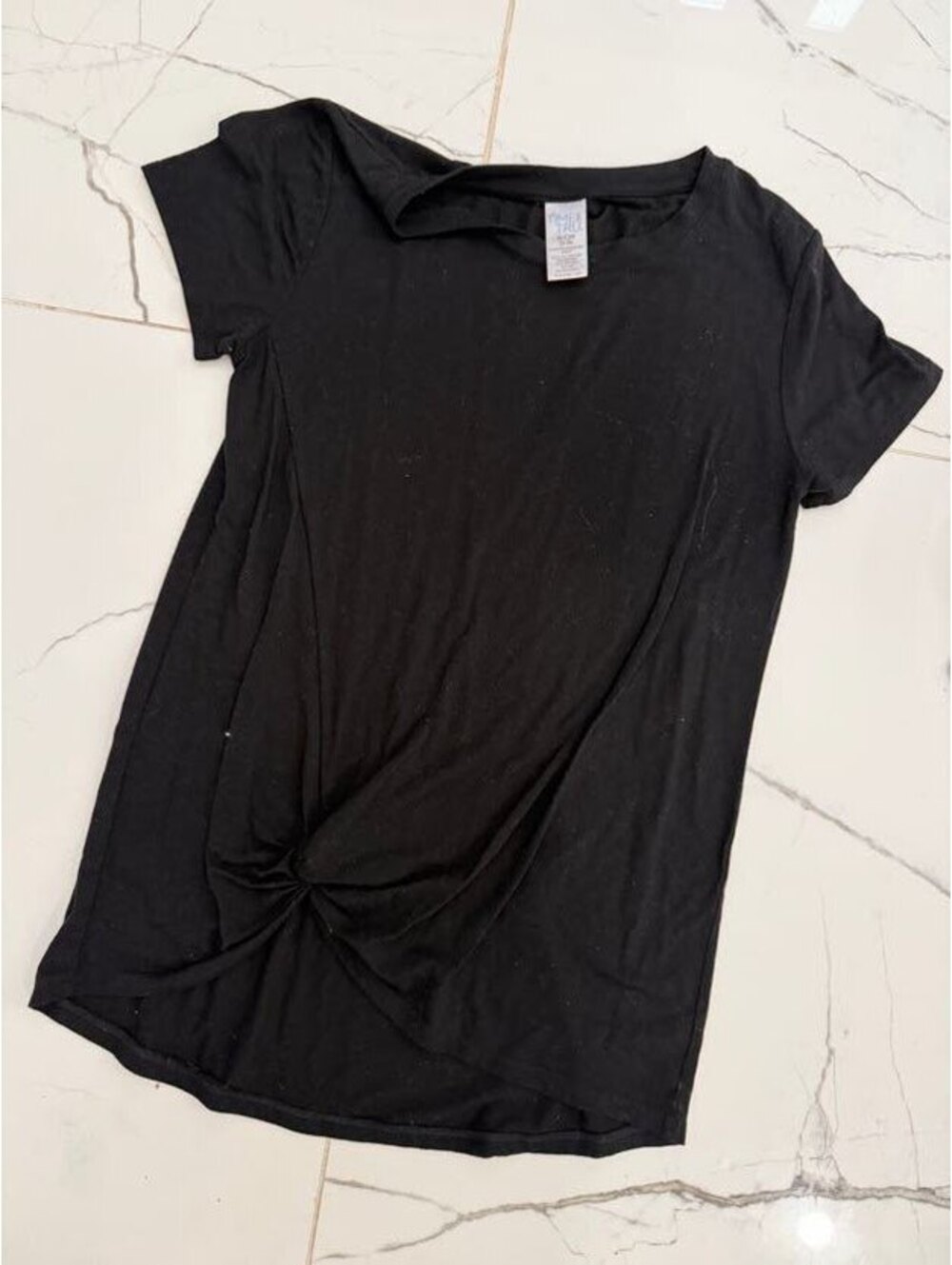 Time and Tru Black Twist Front Short Sleeve Top